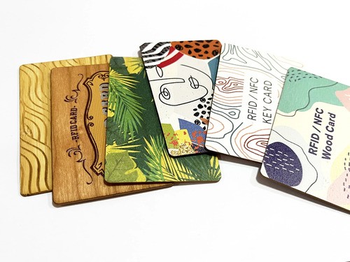 Custom CR80 NFC RFID Wooden Bamboo Business Card Access Control Hotel Key Card