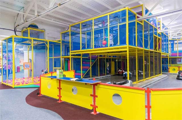 RFID Silicone wristbands widely used for indoor/outdoor play areas