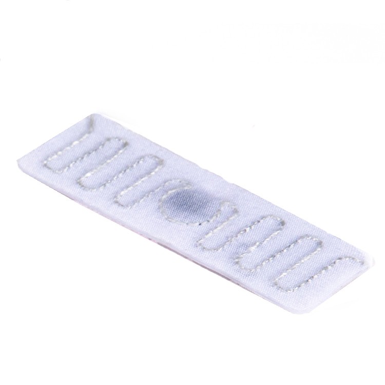 860-960MHz Woven White UHF Textile Linen Clothing RFID Laundry Tag for apparel Garment Tracking