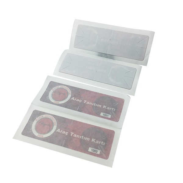860~960MHz Anti-tearing Off RFID Vehicle Sticker RFID UHF Windshield Label Tag