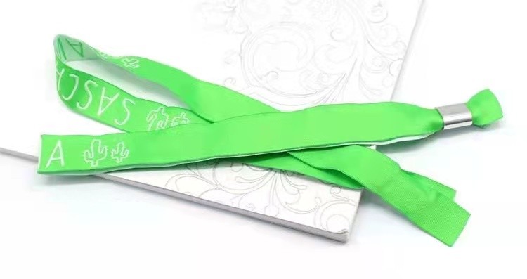 Custom Design Printed  Polyester Fabric Wristbands For Festival Events