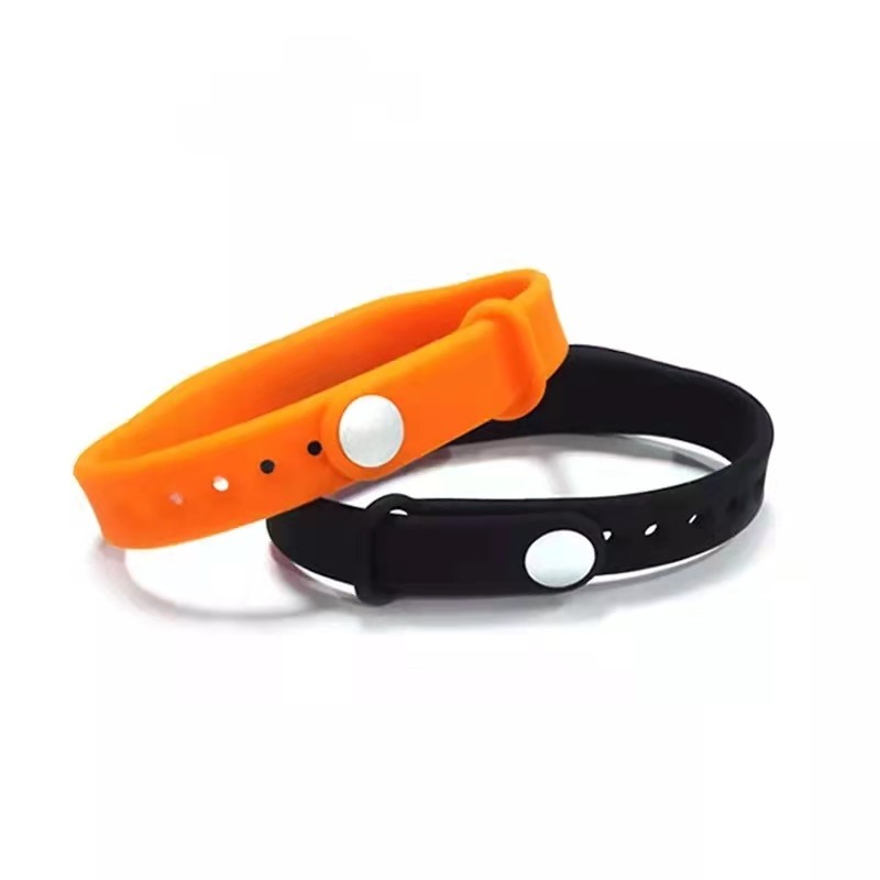 Sports club used 13.56MHz rfid smart silicone wristband waterproof nfc bracelet