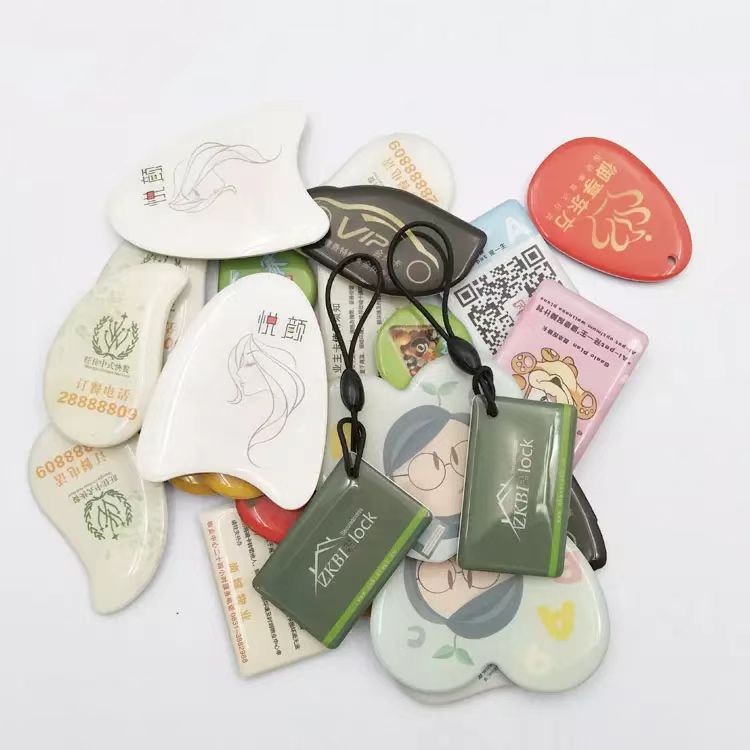 Wholesale Custom Rewritable Passive NFC RFID Epoxy Tag KeyFob Keychain
