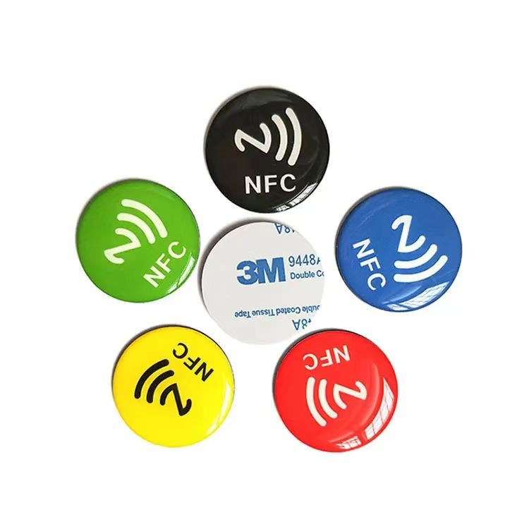 Diameter 25/30mm Waterproof Epoxy NFC Tags Social Media Sharing Stickers Mobile Phone Stickers