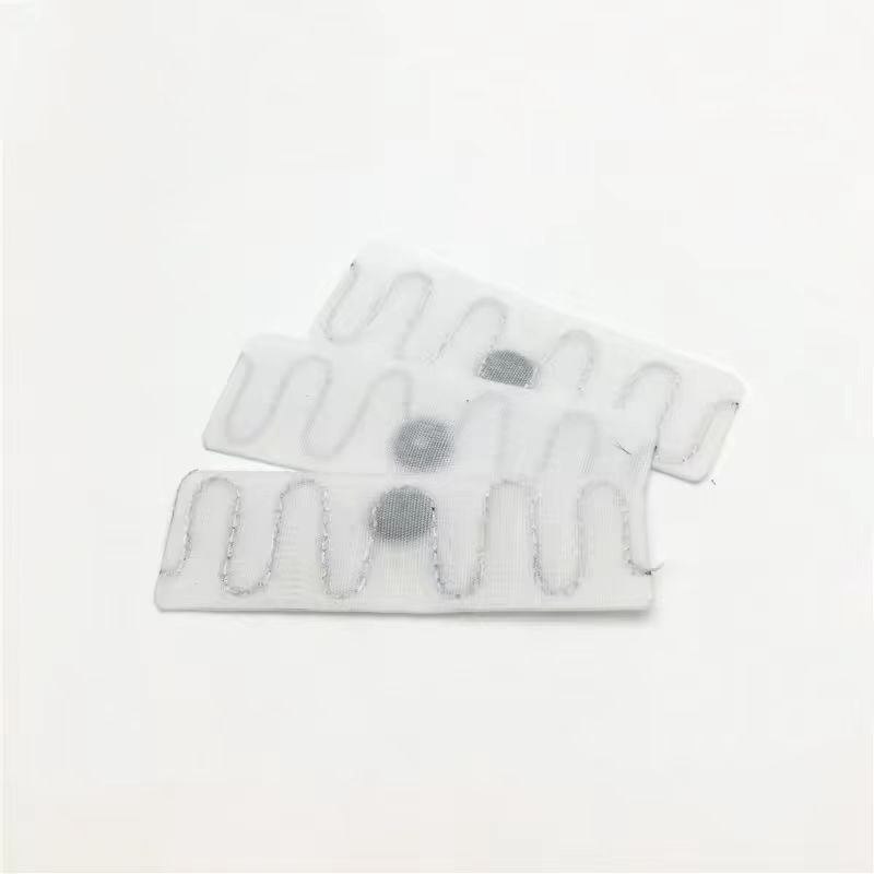 Waterproof washable UHF fabric tag for laundry management