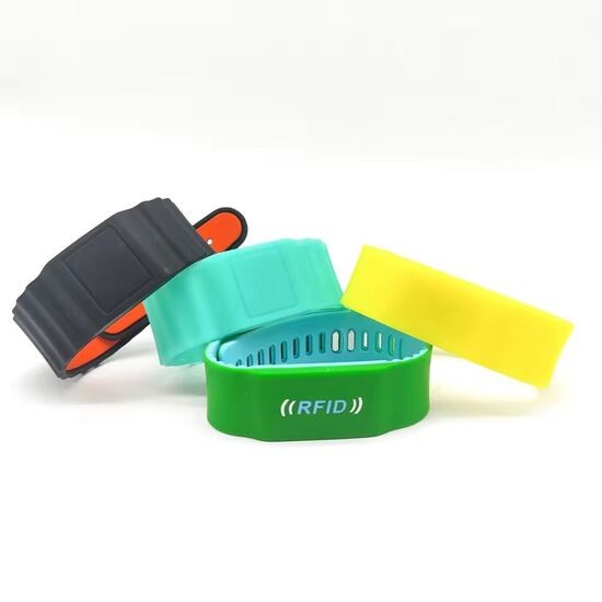 Waterproof 13.56Mhz NFC RFID Silicone Wristband For Water Park