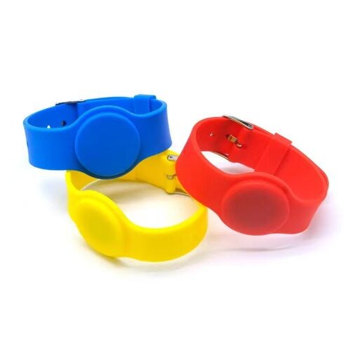 Customized Waterproof 13.56Mhz Adjustable Silicone Wristband For Event Tickets