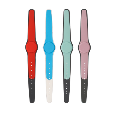 Custom RFID Silicone Wristband