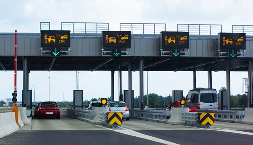 Enhancing Vehicle Safety and Efficiency with RFID Windshield Tags